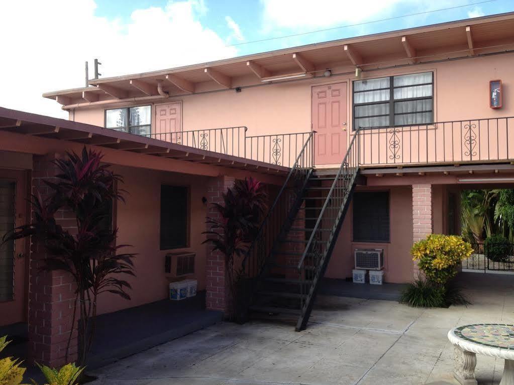 Helen Apartments & Motel West Palm Beach Dış mekan fotoğraf